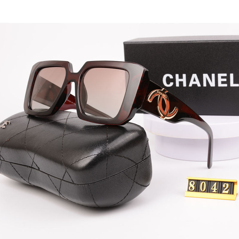CH 8042 Sunglasses