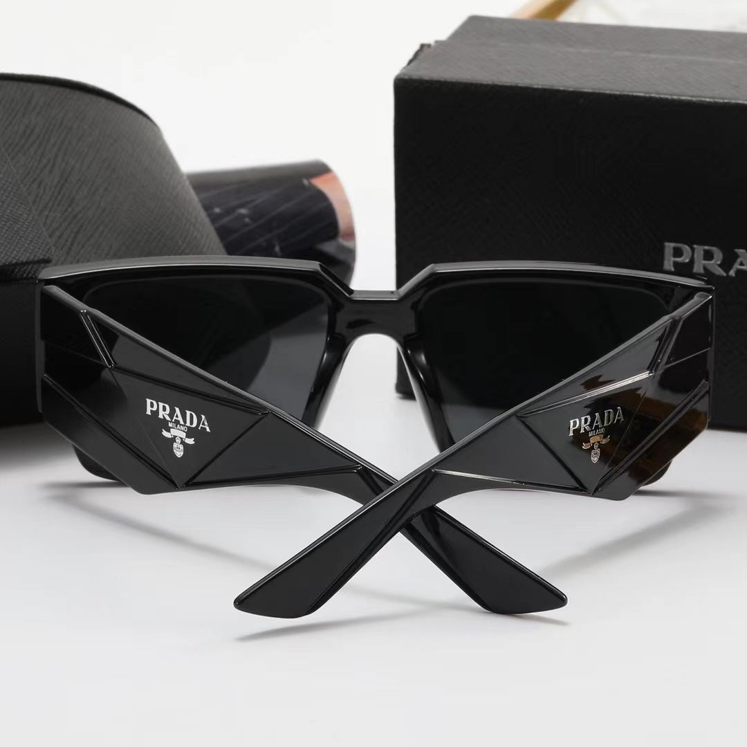 PR 3220 Sunglasses