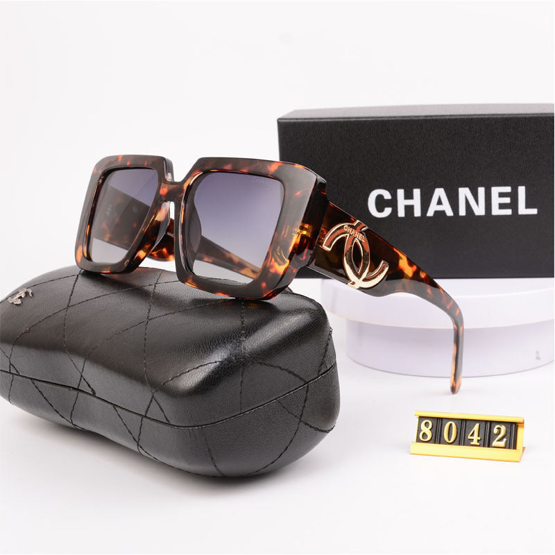 CH 8042 Sunglasses