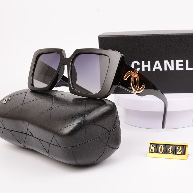 CH 8042 Sunglasses